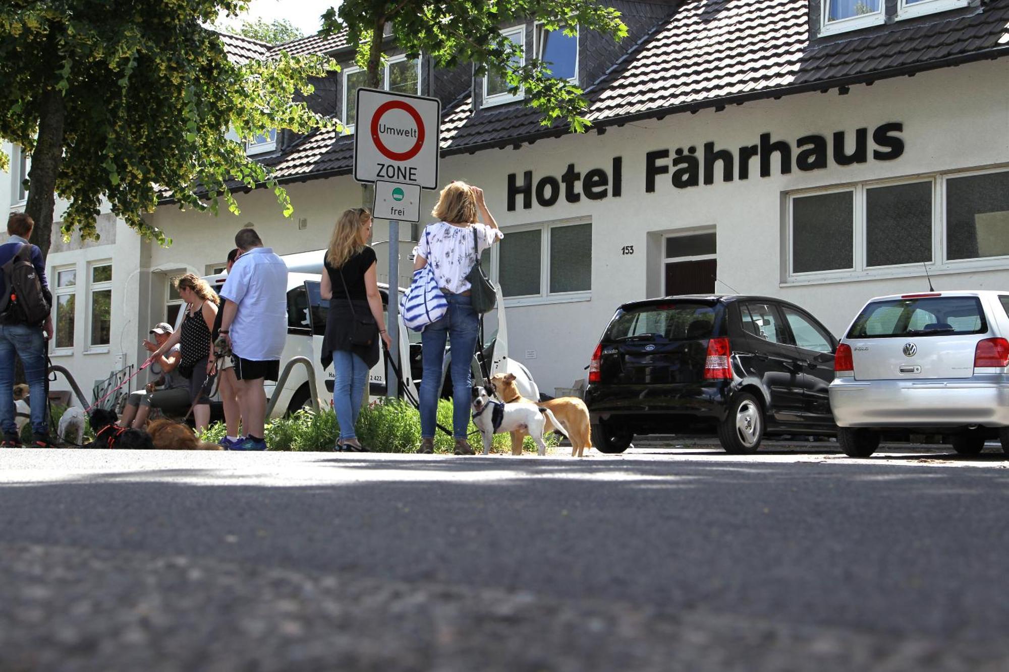 Hotel Fährhaus km734 Düsseldorf Exterior foto