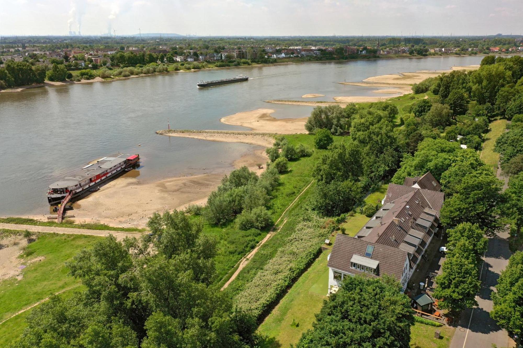 Hotel Fährhaus km734 Düsseldorf Exterior foto